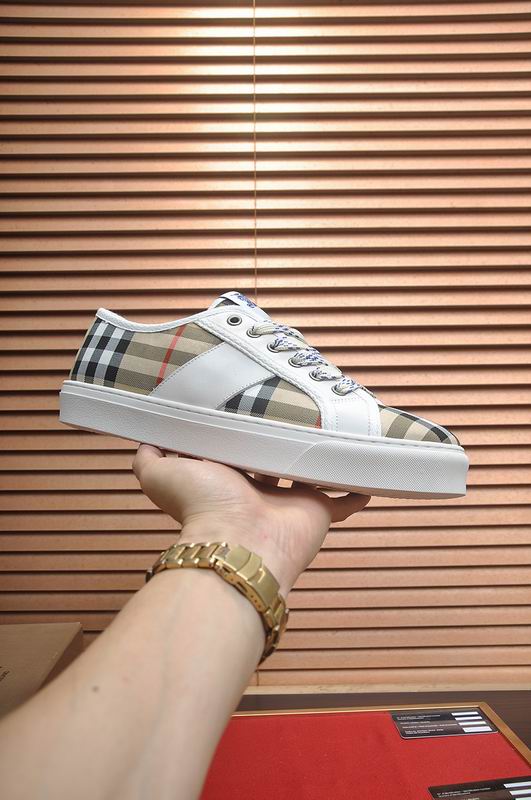 Burberry sz38-44 hnq0109